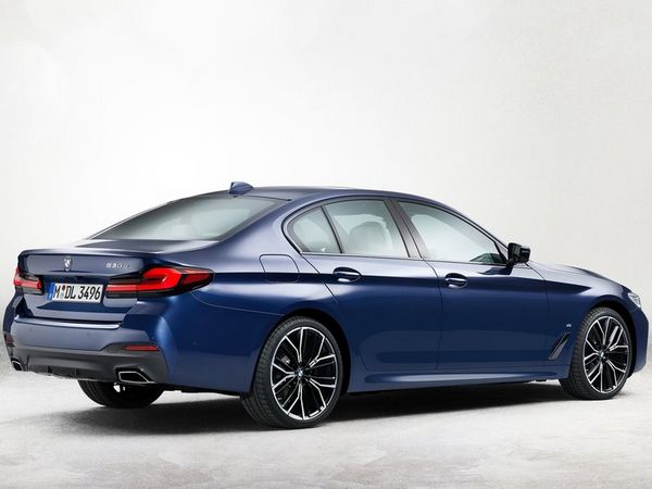 2025 BMW 5 Serisi 520i