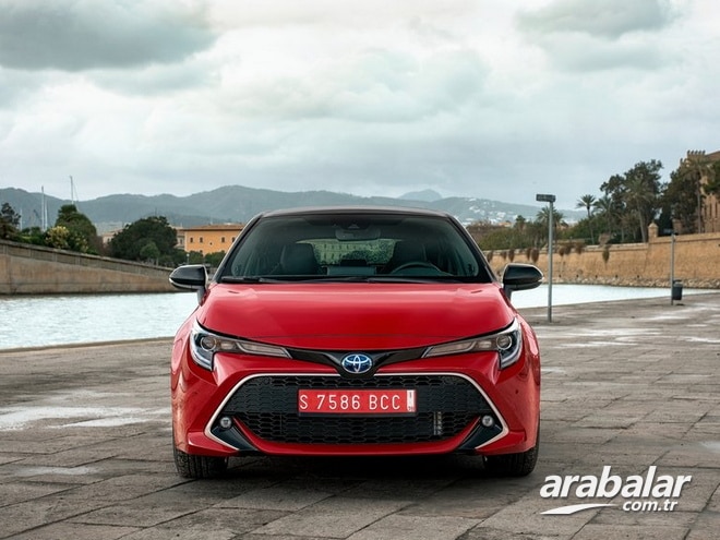 2025 Toyota Corolla HB 1.8 Flame